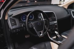 Fahrzeugabbildung Volvo XC60 T6 POLESTAR *R-DESIGN / SELTEN*