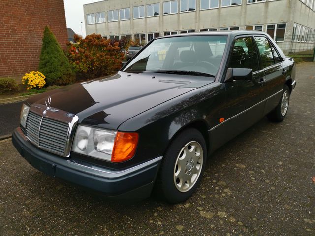 Mercedes-Benz 200 E W124, 1.Hand, Erstlack, Jahreswagenzustand