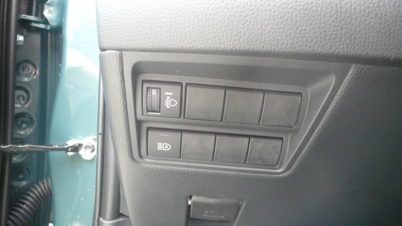 Mazda 2 Hybrid 1.5L Center Line Automatik