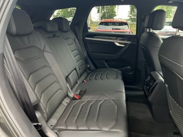 Volkswagen Touareg - 10