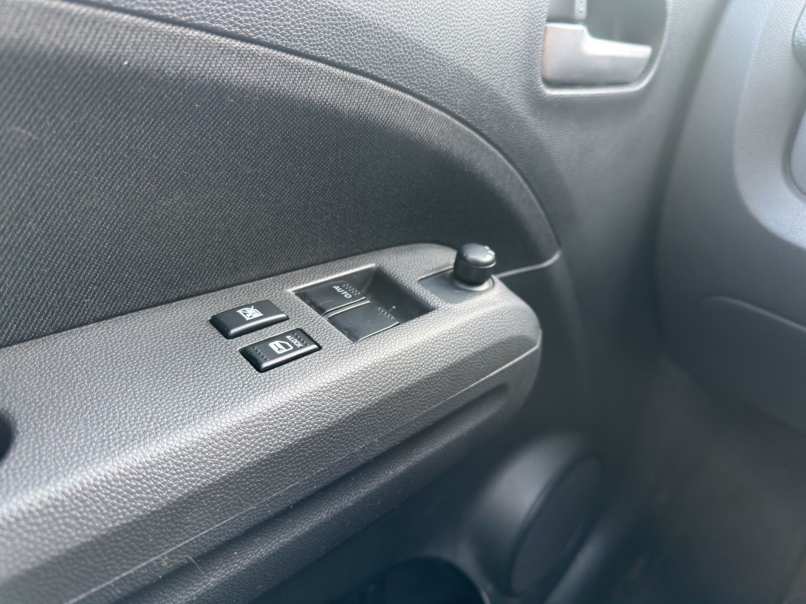 Fahrzeugabbildung Suzuki Splash Active+/II.Hand/Klimaanlage/PDC/SHZ