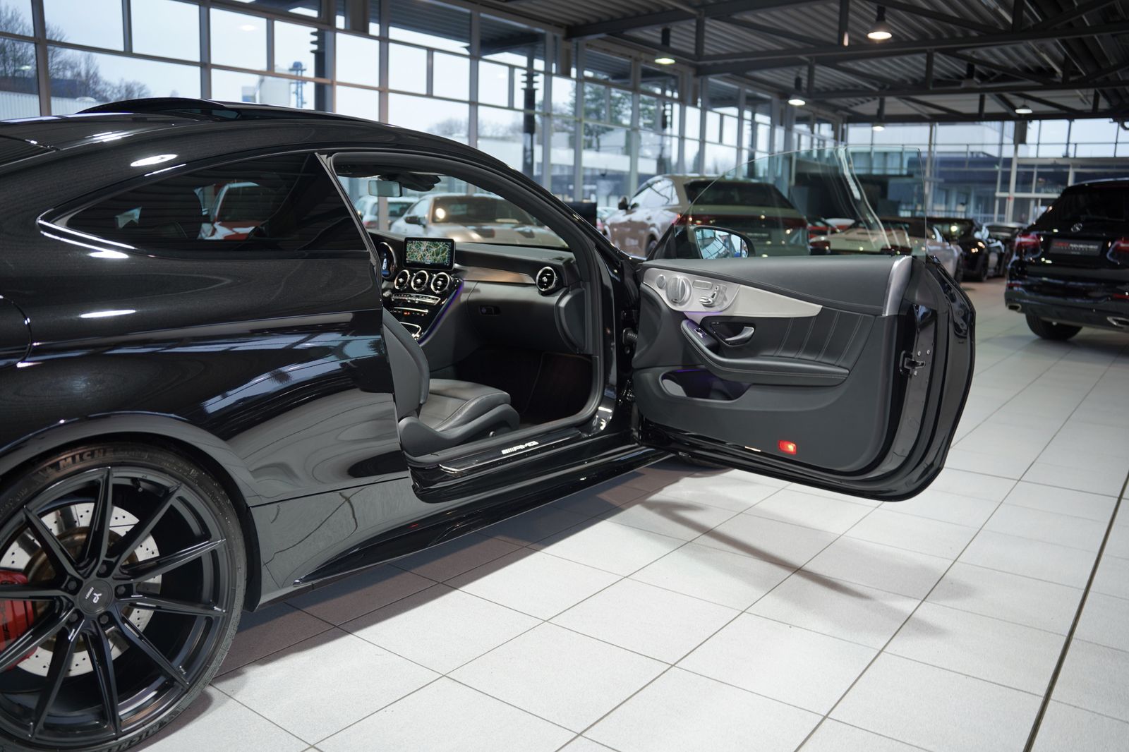 Mercedes Benz C 63 Amg