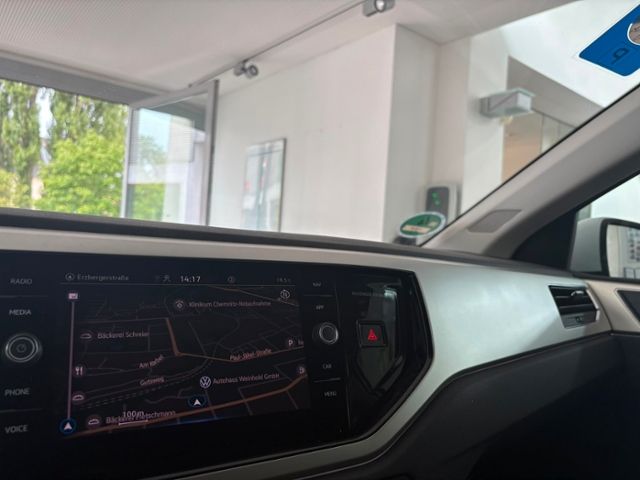 Polo  MOVE 1.0 TSI LED CLI APP NAV KAM