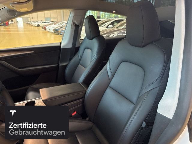 Tesla Model Y Long Range AWD foto 10