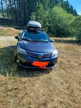 Toyota Avensis Kombi - Toyota Avensis aus 2012