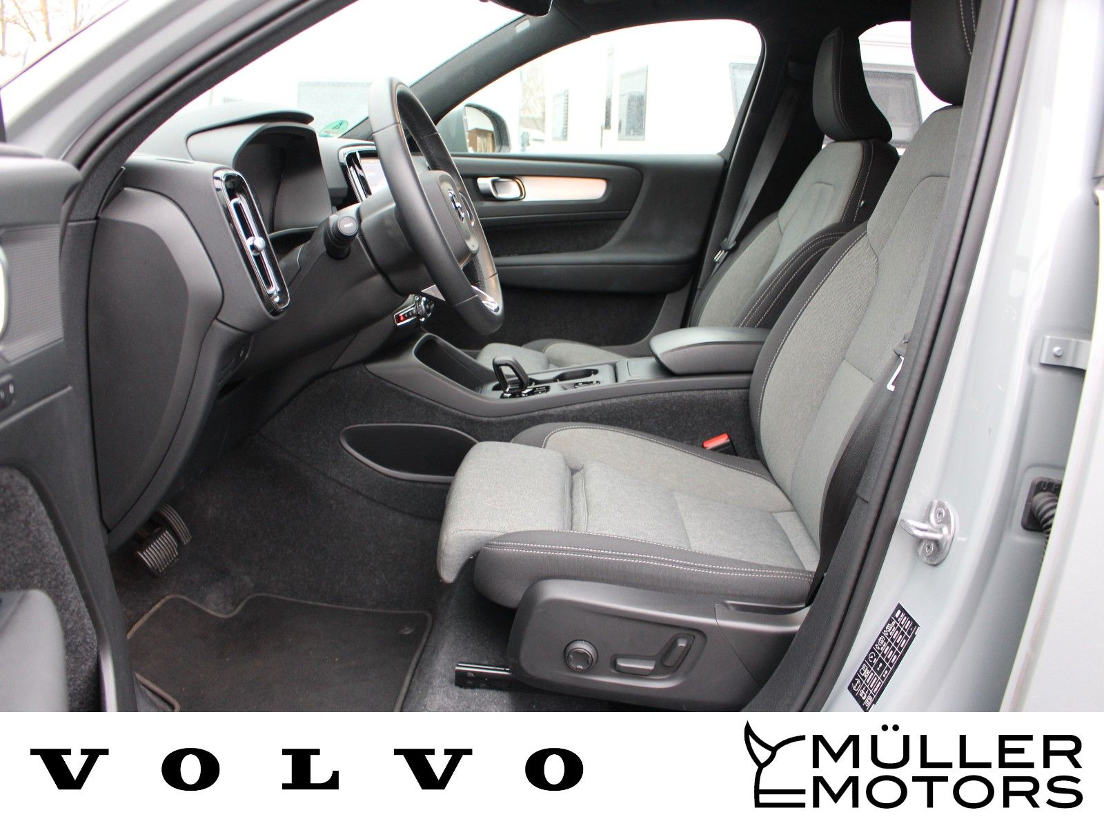 Volvo XC40 B3 Core Aut. AHK ACC BLIS foto 11