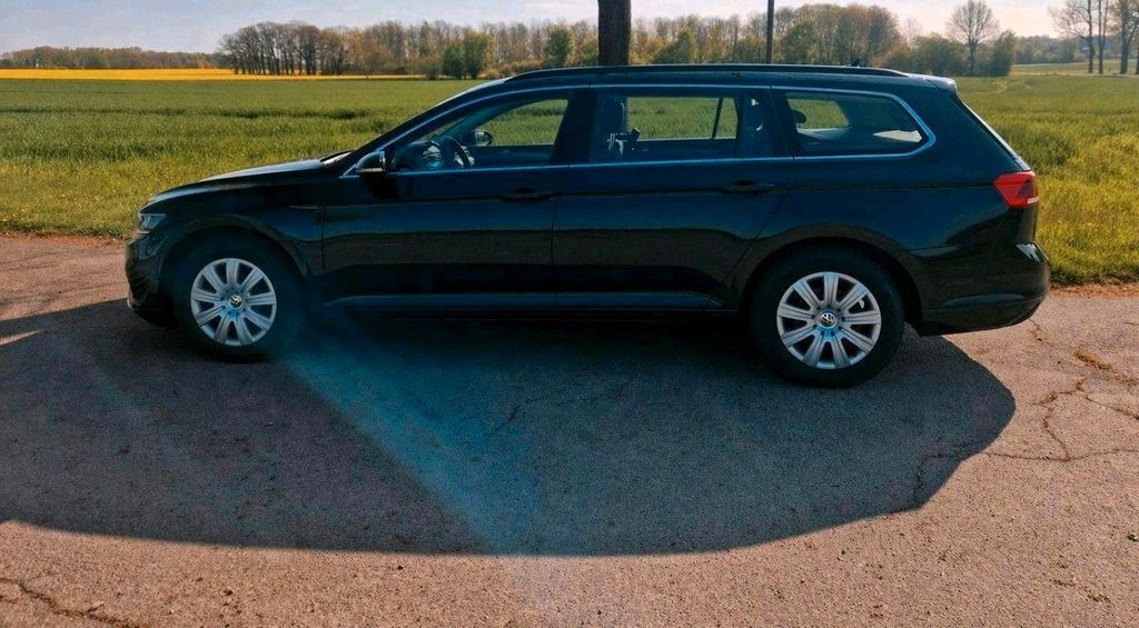 Image of Volkswagen Passat Variant