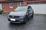 Volkswagen T-Roc 2.0 TSI DSG - Standhzg., Pano, BeatsAudio - VW T-Roc von privat