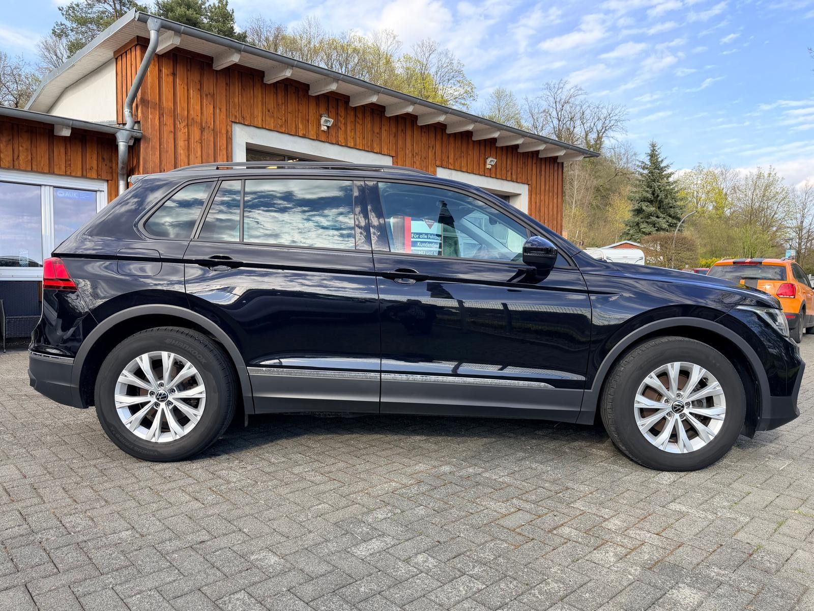Volkswagen Tiguan 1.5 TSI  NAV LED ACC AppConnect Garantie foto 3