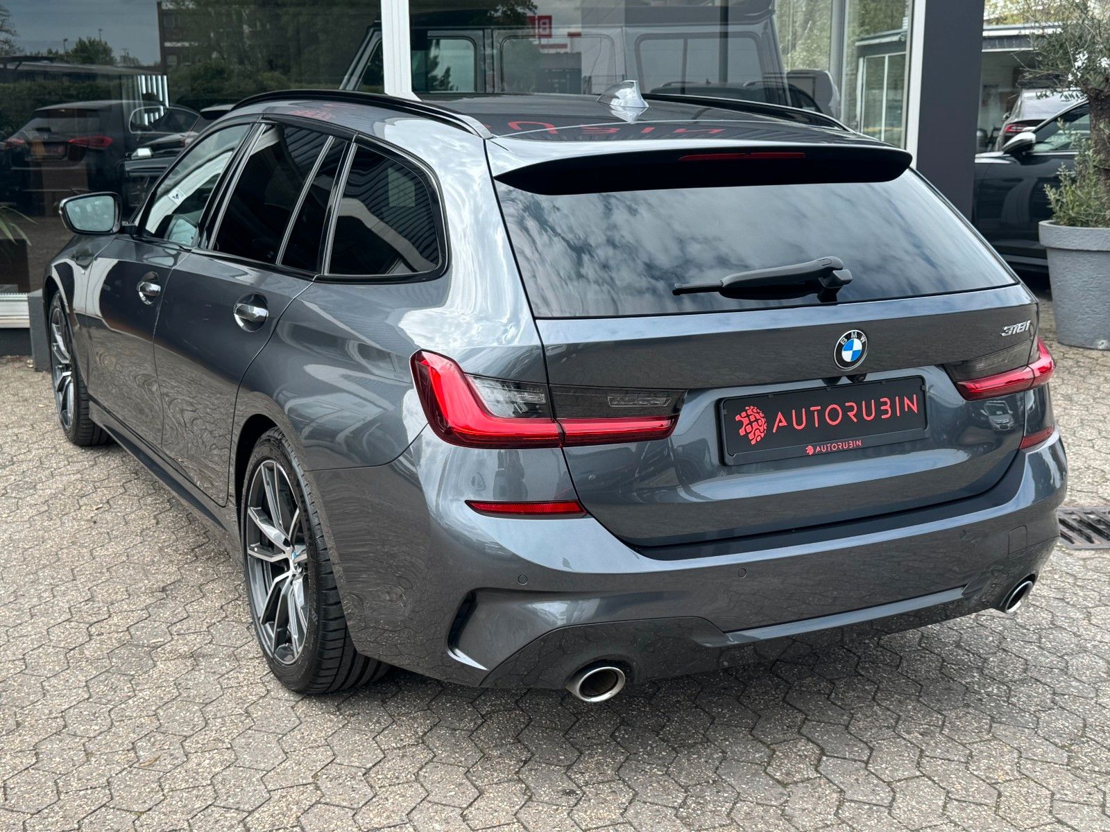 BMW 318i Touring M Sport LASER/ACC/MEMORY/AHK/LEDER foto 9