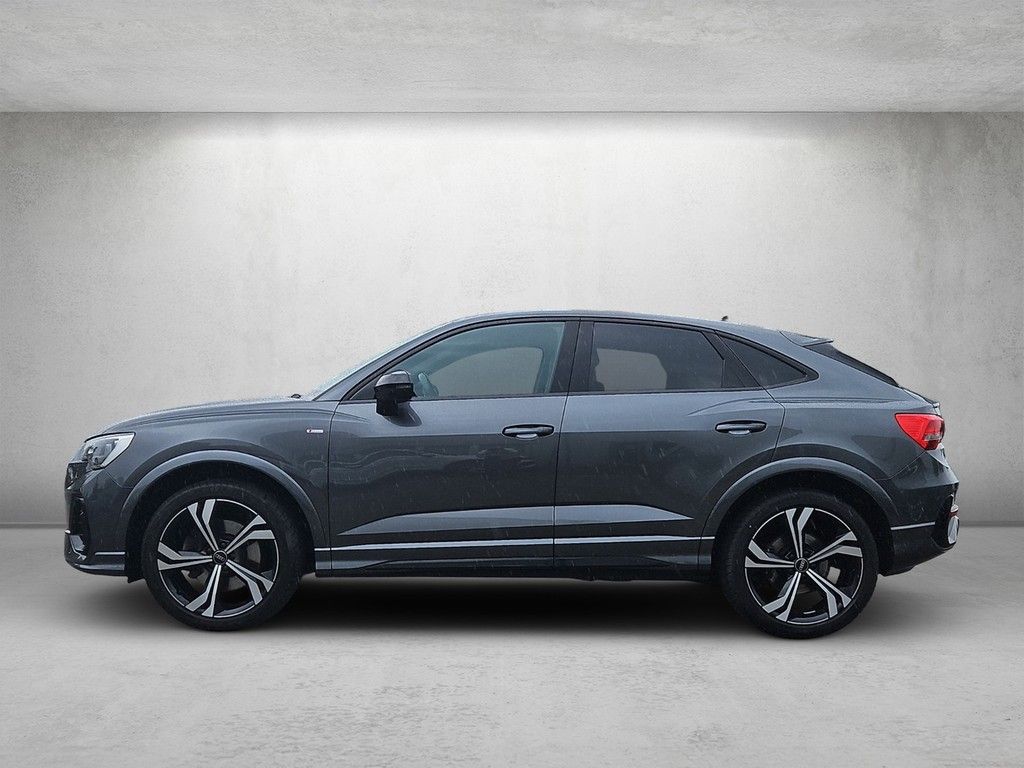 Audi Q3 Sportback S line 45 TFSI quattro S tronic foto 2