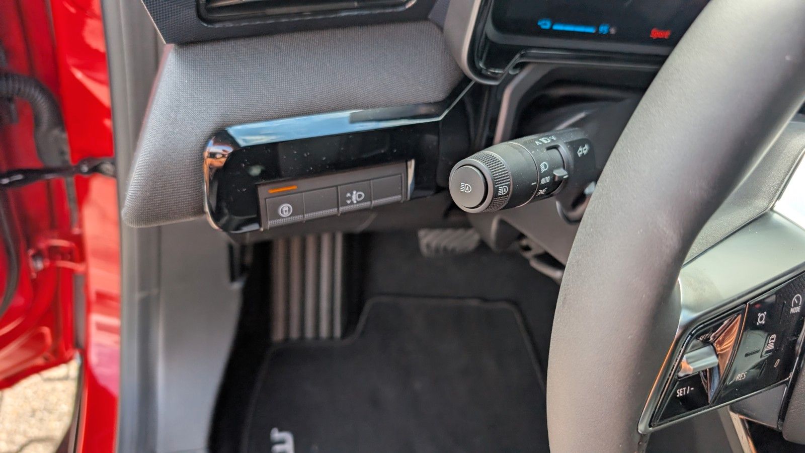 Fahrzeugabbildung Nissan Micra 110 kW Advance | Winterpaket