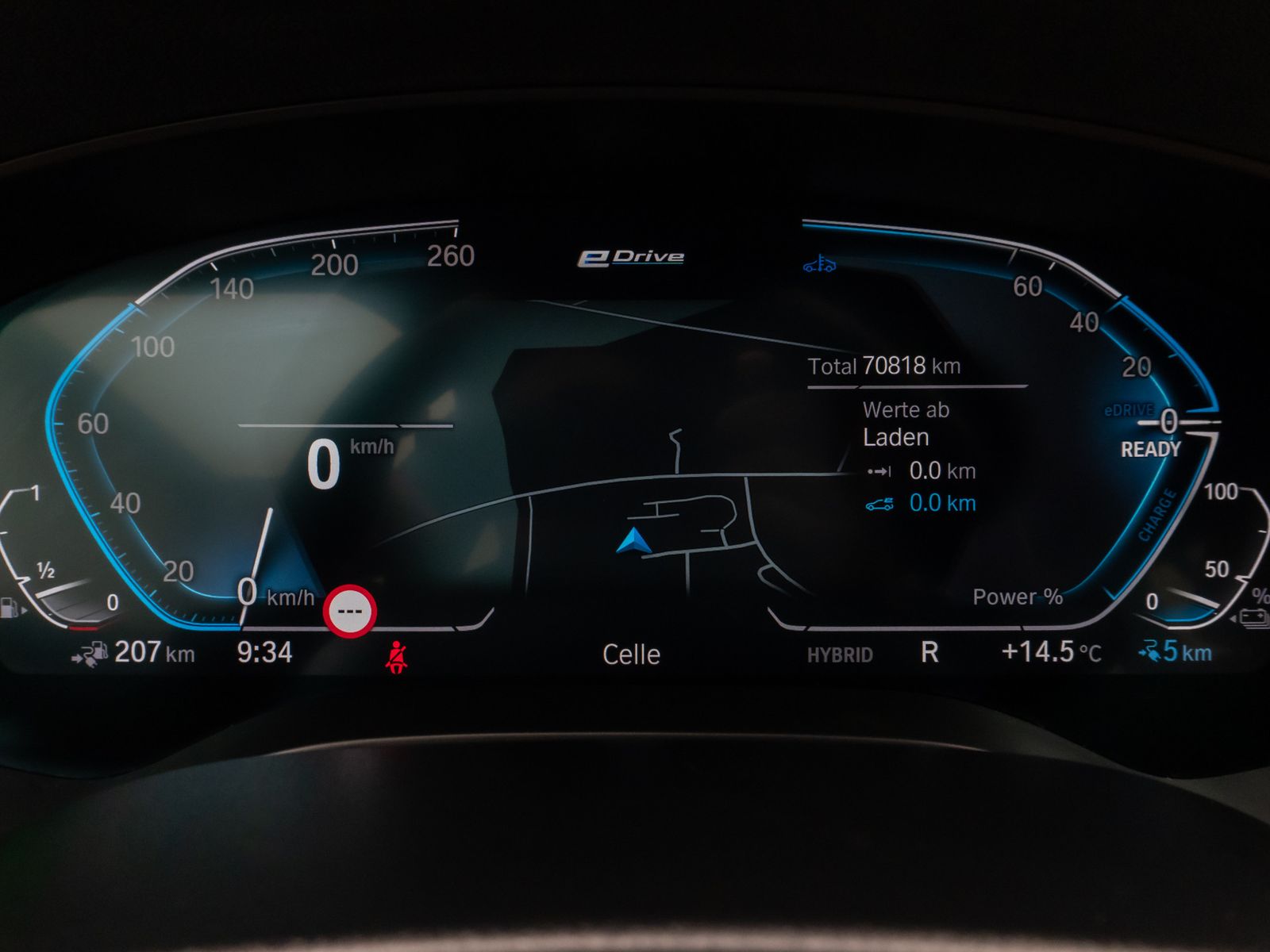 Fahrzeugabbildung BMW 530e M Sport Kamera Laser HUD DAB HiFi Komfort