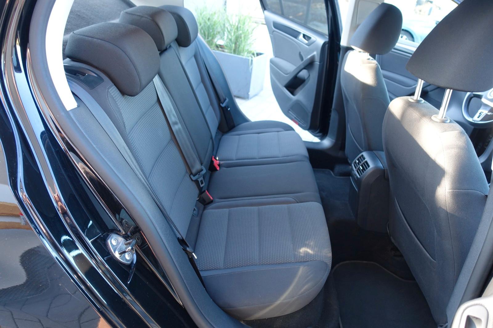 Volkswagen Golf 2009 — photo 10