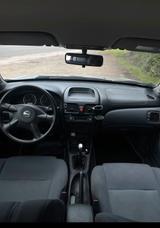 Nissan mit TÜV Klima - gebrauchte Nissan Almera aus dem Jahr 2005