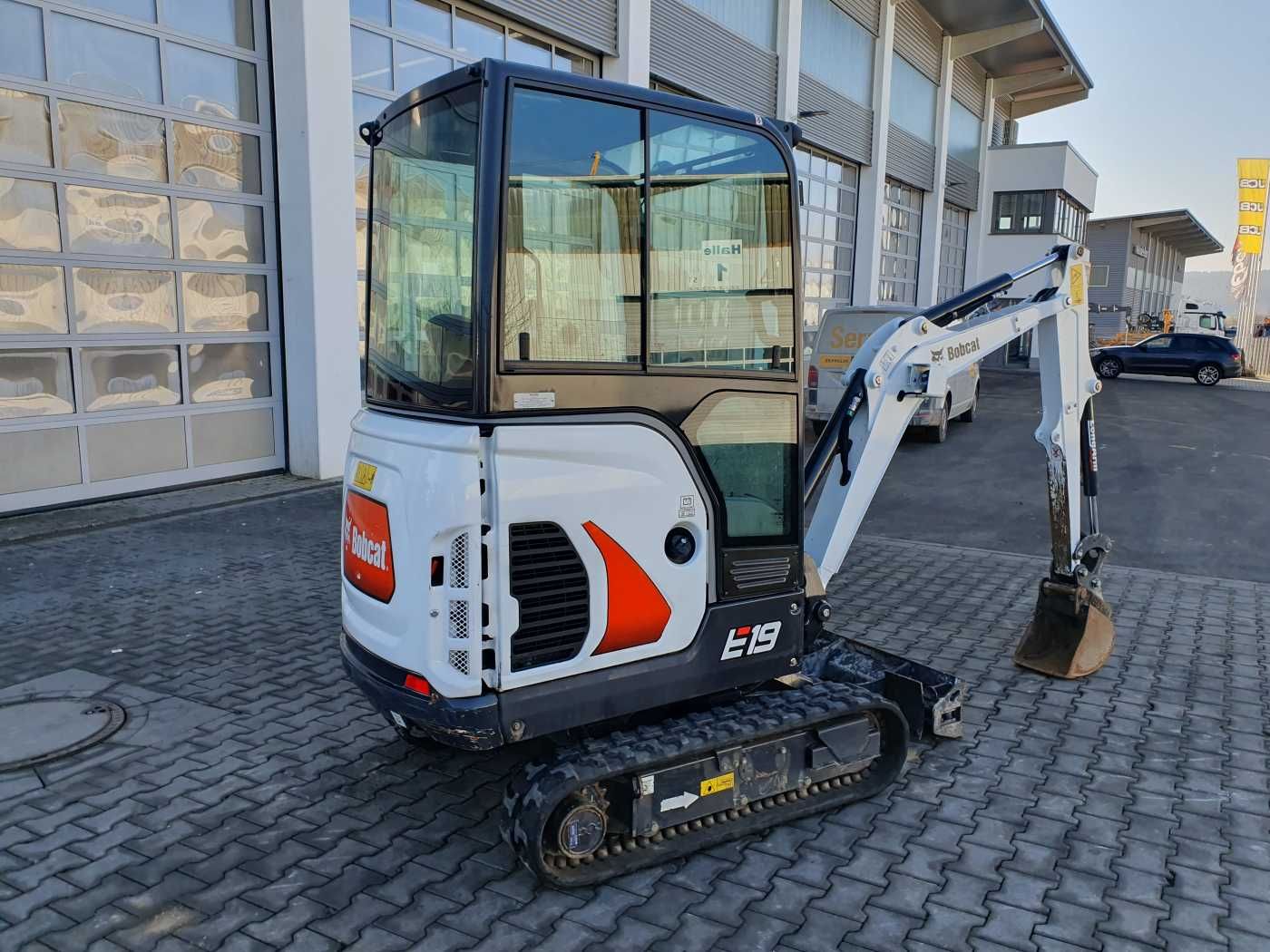 Fahrzeugabbildung Bobcat E19 / MS01 / nur 423h! / 2023 / Tieflöffel 300mm