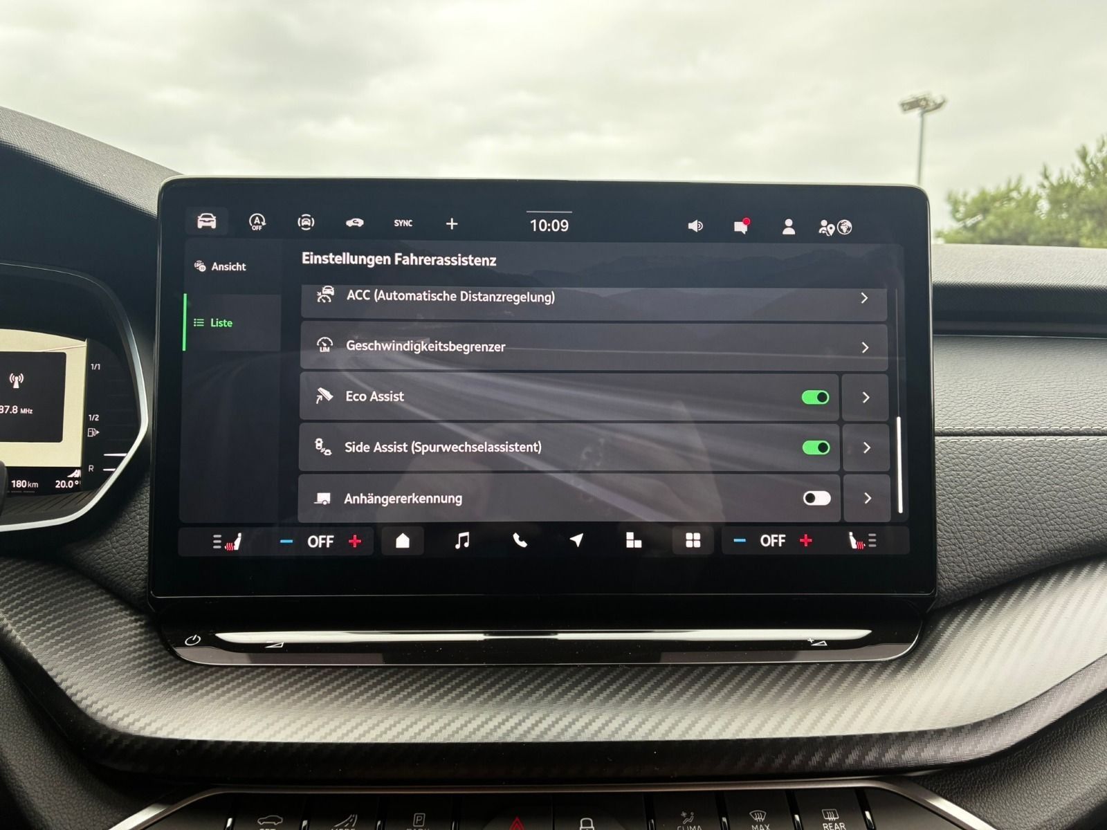 Fahrzeugabbildung SKODA Octavia Combi  1.5 TSI Sportline DSG*AHK*360°Cam