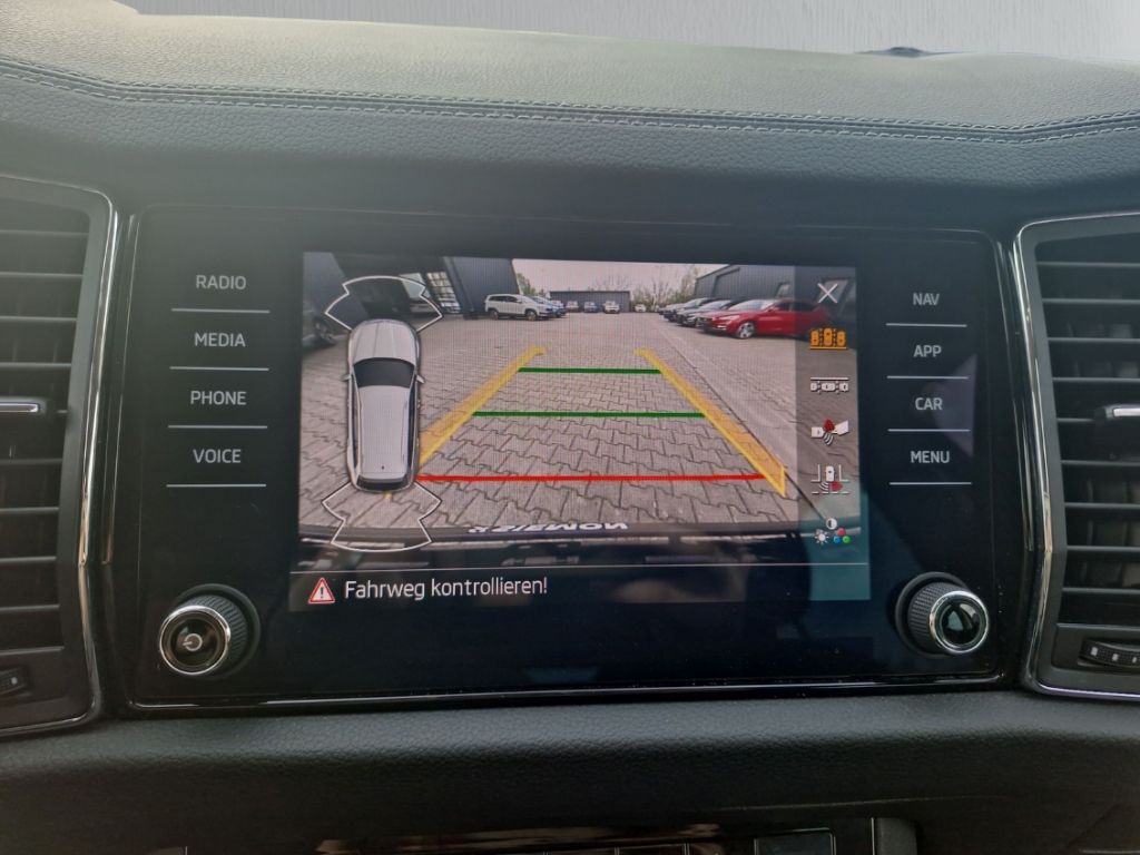 Skoda Kodiaq TDI DSG Style MatrLED ACC Canton Nav RKam foto 16