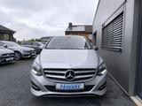 Mercedes-Benz B 180 Style Automatik Navi PDC SHZ - Mercedes-Benz B 180 Gebrauchtwagen in Mönchengladbach