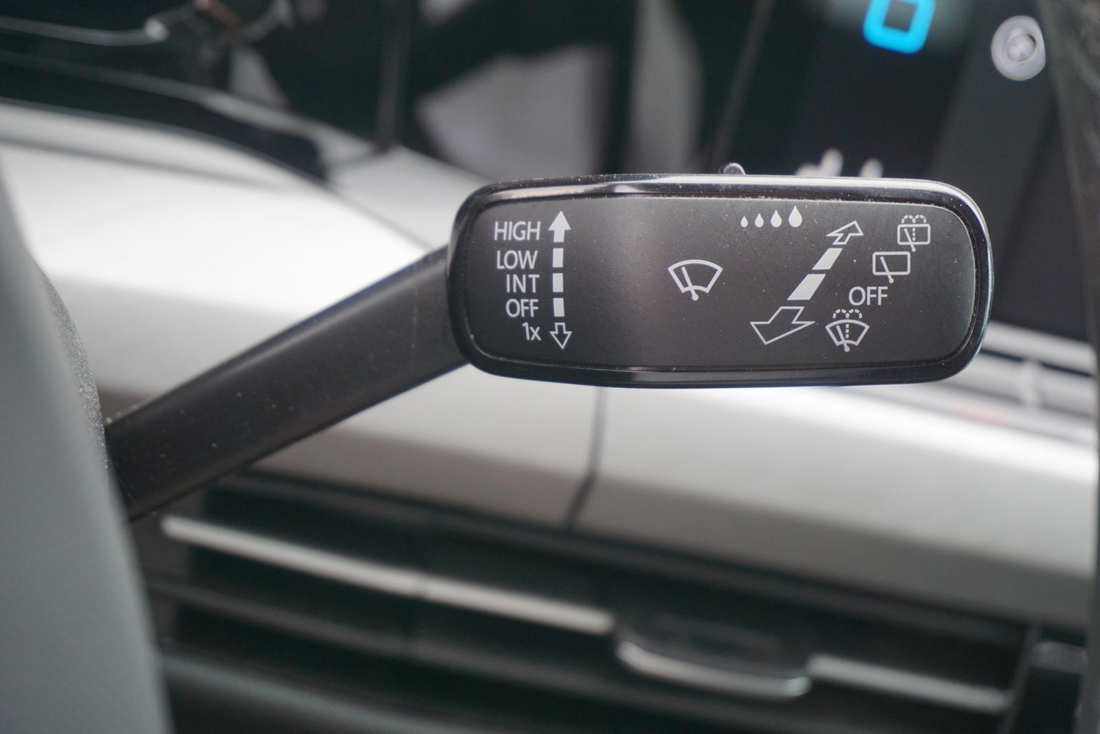 Volkswagen Golf VIII Variant 1.0 Life LED Navi ACC Kamera, миниатюра 22