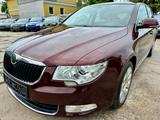 Skoda Superb 1.8 Elegance * Automatik * Leder * Navi * - gebrauchte Skoda Superb aus dem Jahr 2009