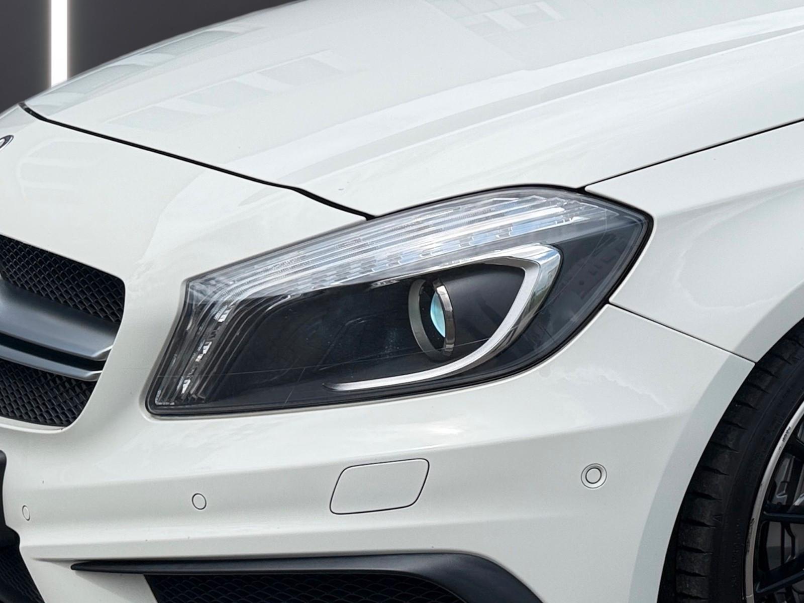 MERCEDES-BENZ A - 45 AMG - 360 CV - CARNET ENTRETIEN