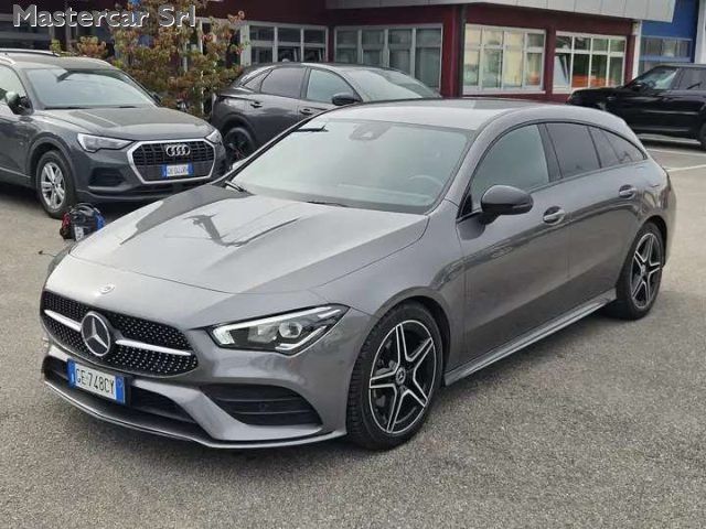 Mercedes-Benz MERCEDES-BENZ CLA 180 CLA Shooting Brake Premium imagem 2
