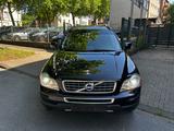 Volvo XC90 D5 Edition 2.4 D  Geartronic - Volvo XC90 mit Diesel-Antrieb: 2.4