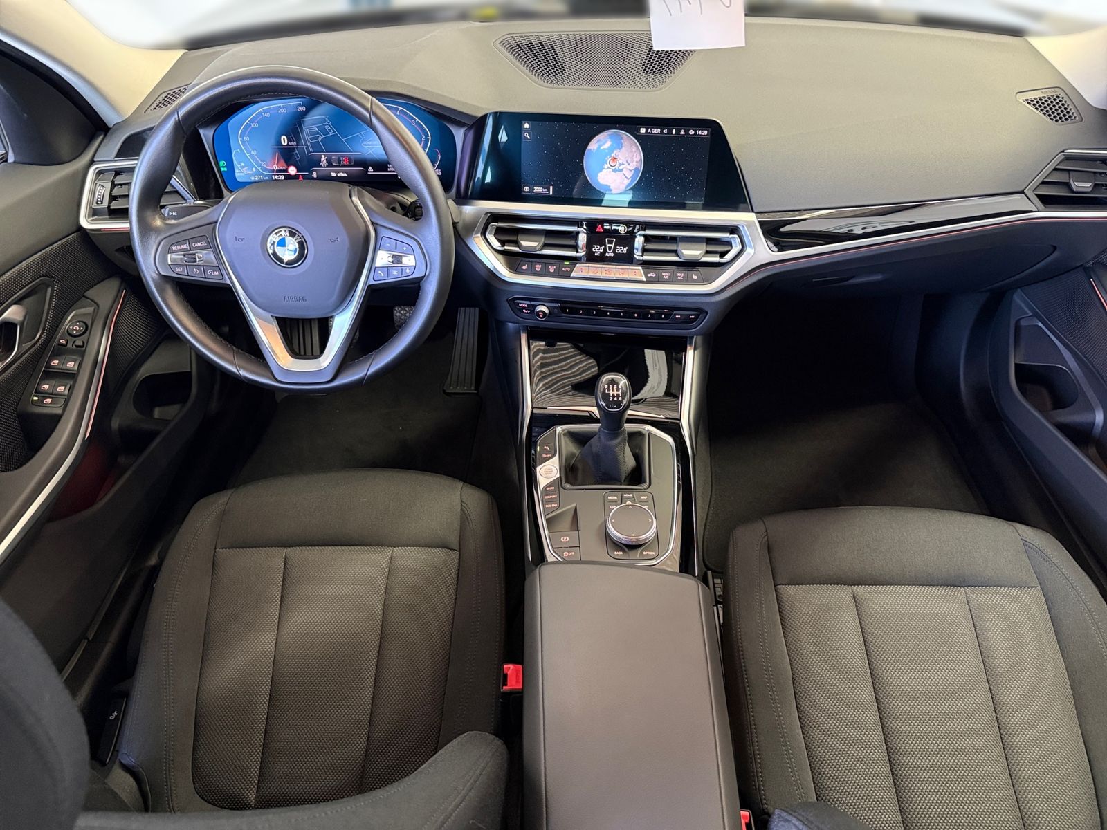 BMW 318dLim.*LED*Navi*LiveCockpit*Kamera*DriveA.*PDC foto 15