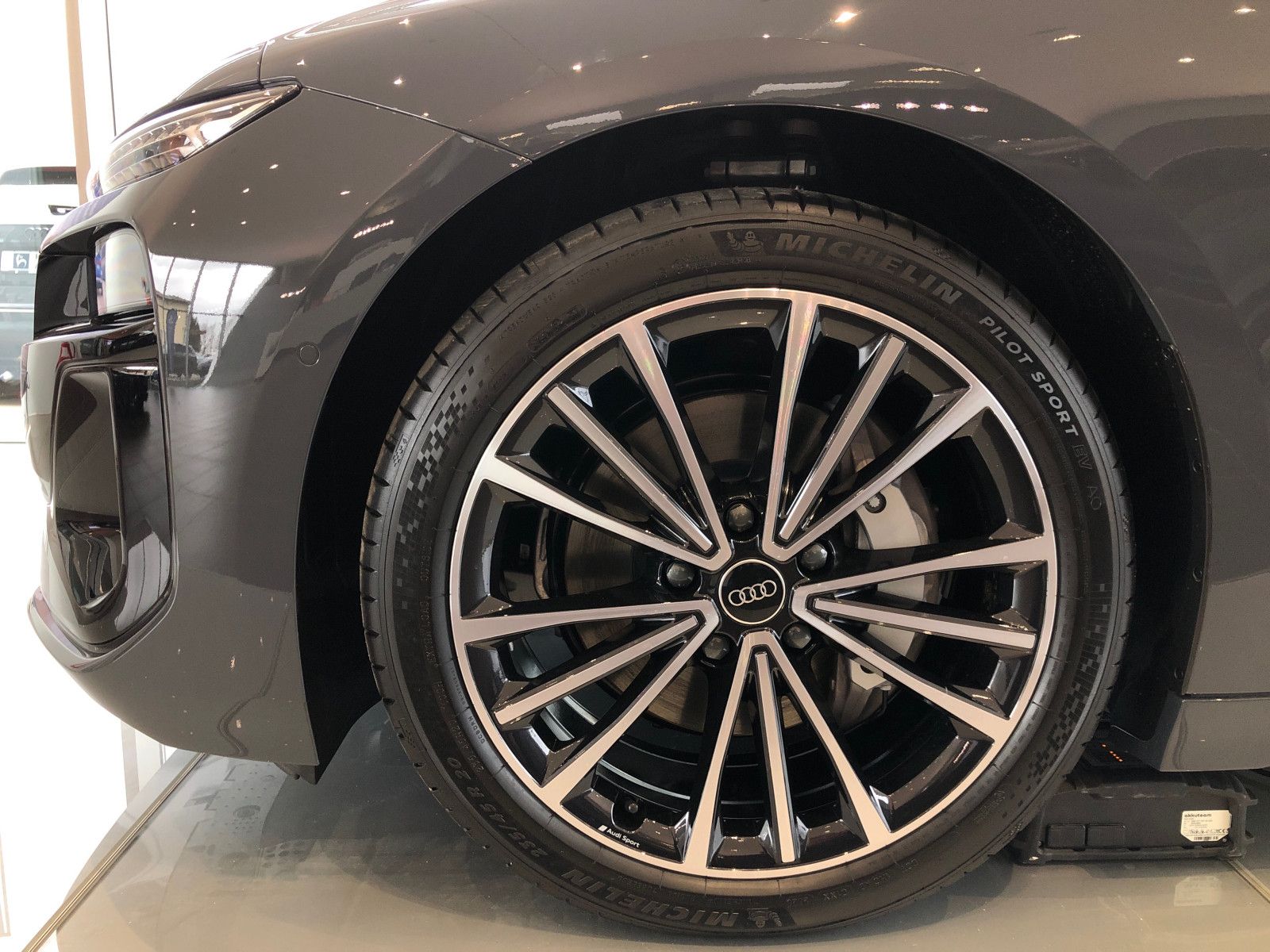 Audi A6 e-tron - Bild 5