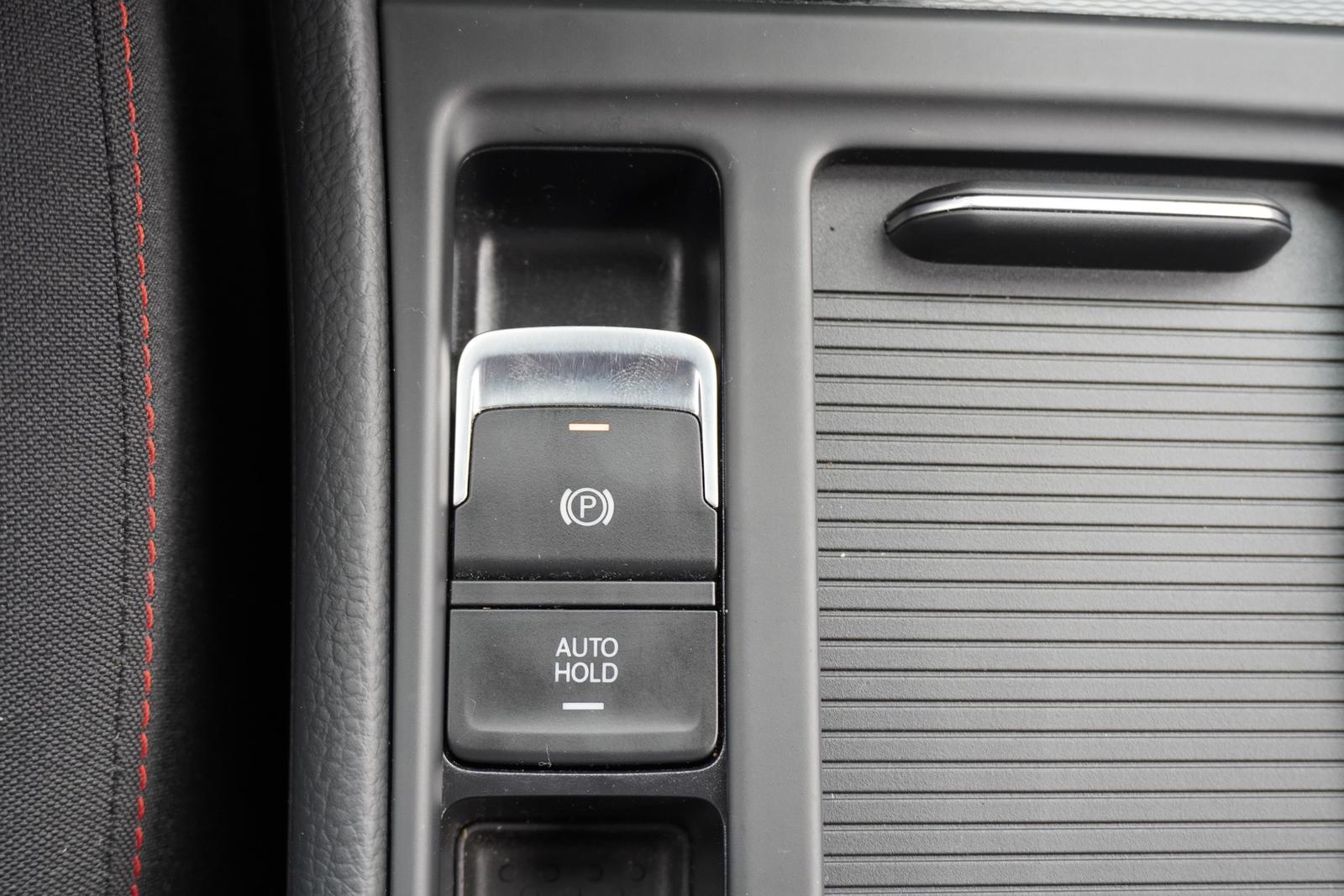 Volkswagen Golf VII 2.0 GTI BMT Bi-Xenon Navi Sitzheizung