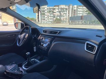Nissan Qashqai - 10