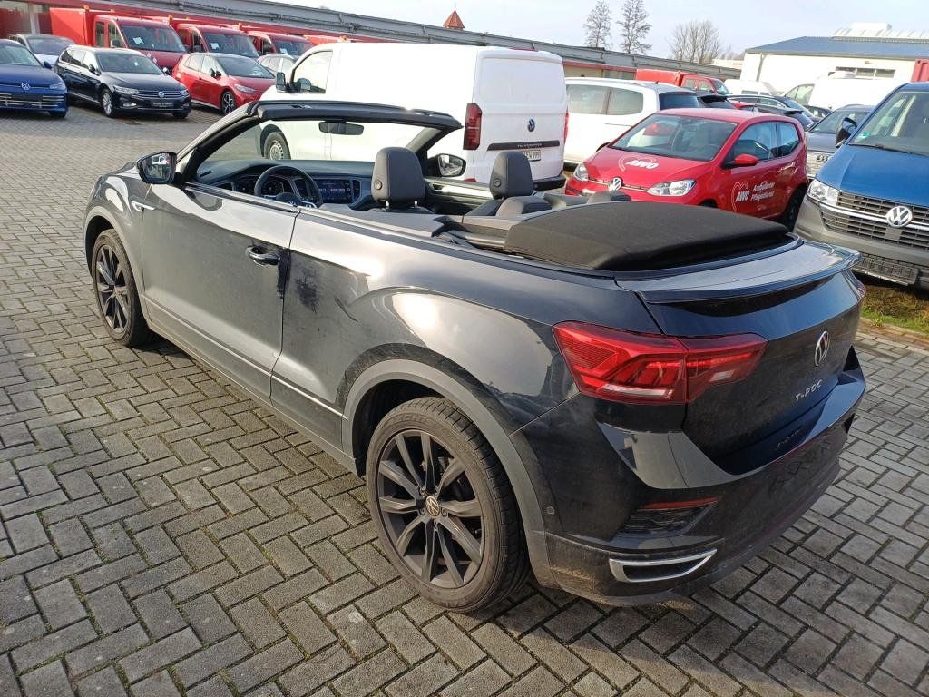 Fahrzeugabbildung Volkswagen T-Roc Cabrio R-Line Black&Style DSG*AHK*Navi*Cam