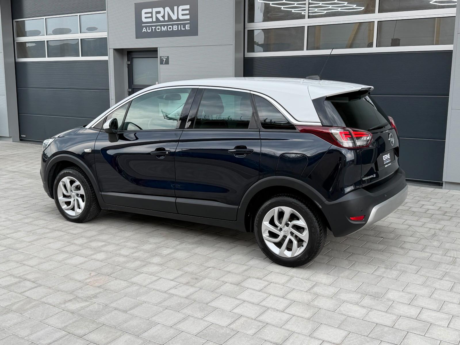 Opel Crossland (X) 1.2T | LED SHZ PDC NAVI CARPLAY