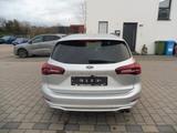 Ford Focus Turnier ST-Line - Ford Focus Turnier mit Benzin-Antrieb