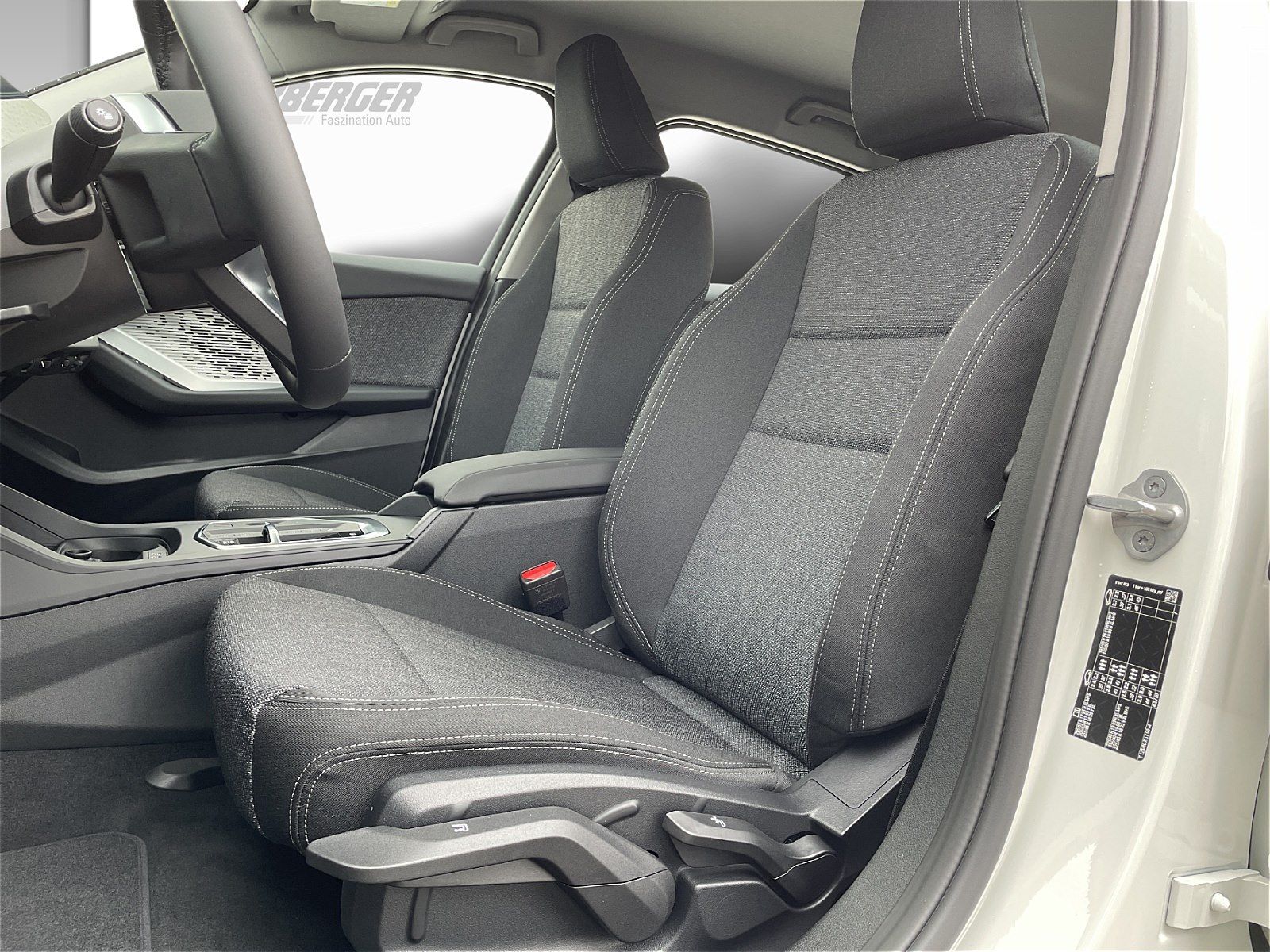 BMW 116 - Bild 10