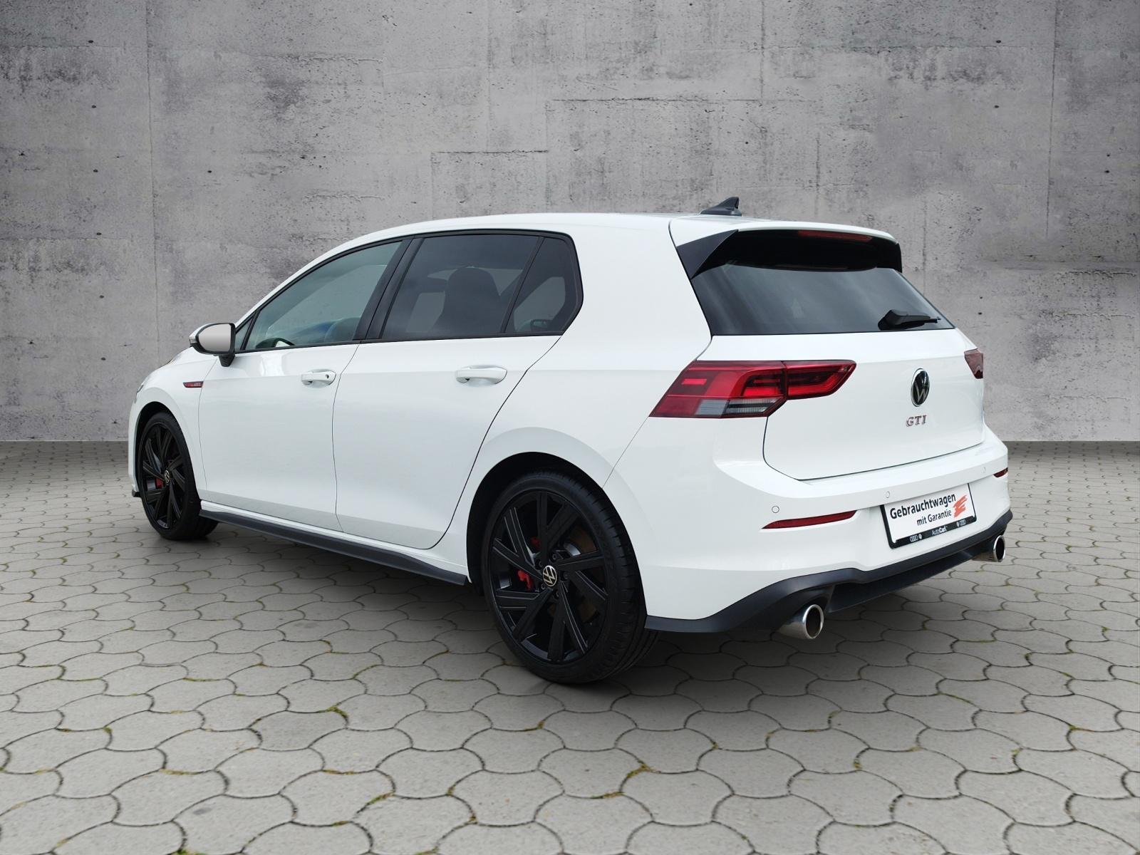 Volkswagen Golf VIII GTI 2.0 TSI LED+/ACC/SHZ/L+S