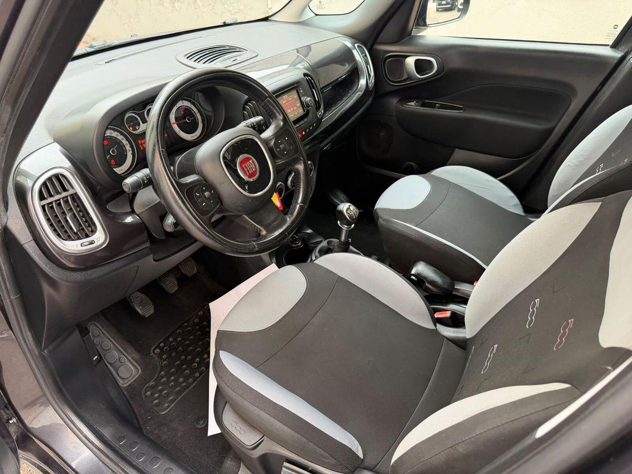 Fiat 500L 2015 — фото 7