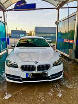 BMW 520i -Disel F10 - BMW 520: F10 520i