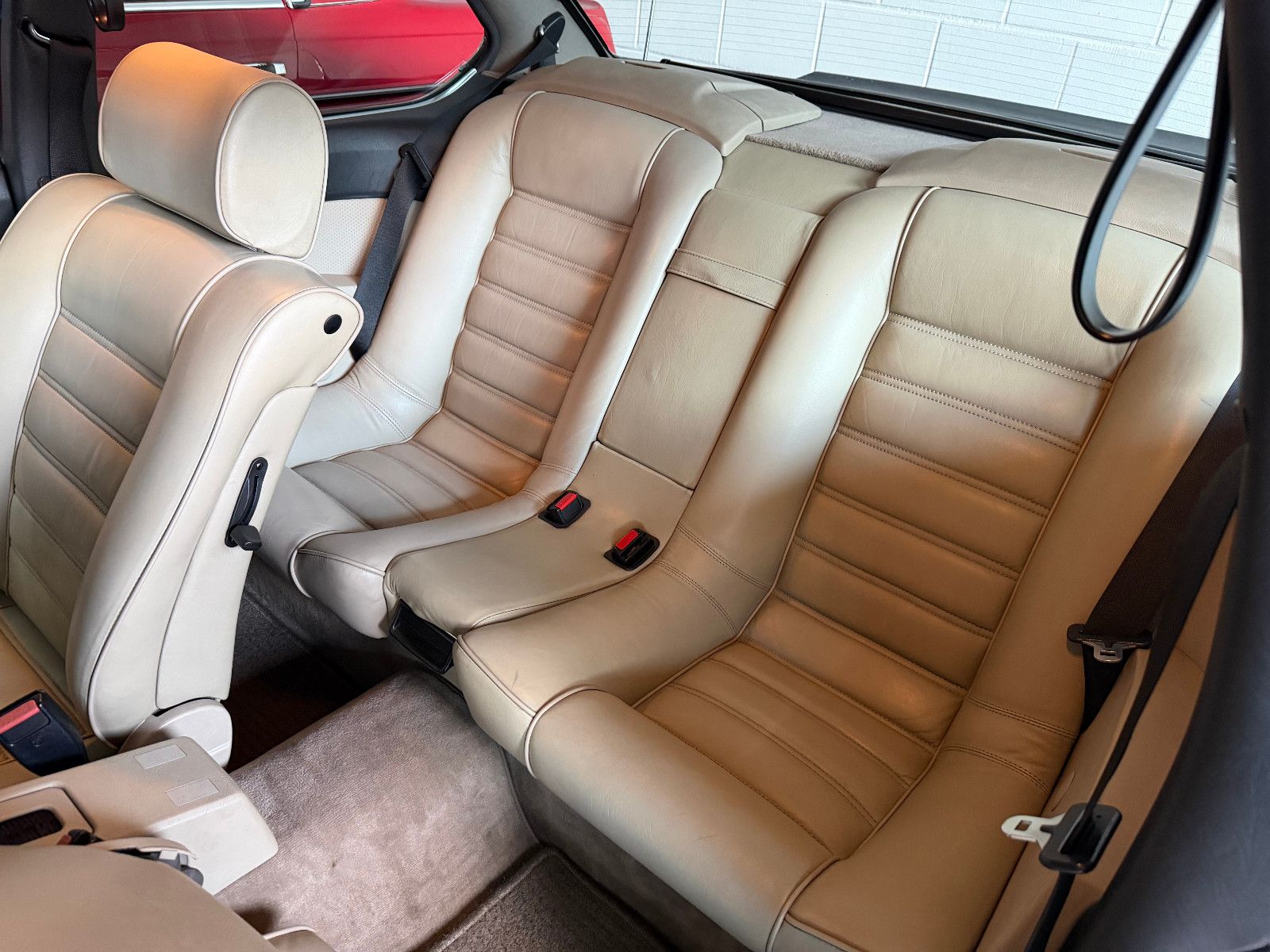 Fahrzeugabbildung BMW 635 CSI, Top-Zustand mit Klima u. Schiebedach