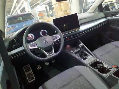Volkswagen Golf - Bild 4