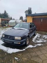 Volkswagen vw vento 1.8 90 ps - Volkswagen Vento: 1.8
