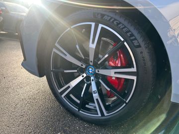 BMW i5 eDrive40 *IM KUNDENAUFTRAG* M Sportpaket