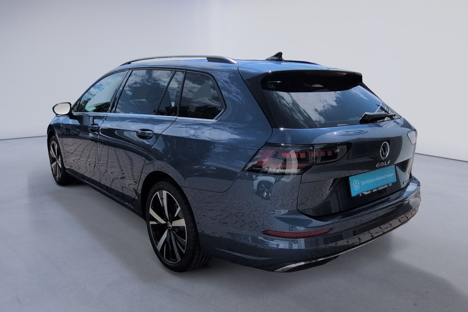 Volkswagen Golf VIII Variant 2.0TSI DSG 4Motion Style AHK foto 4