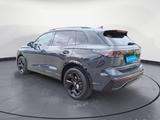 Volkswagen Tiguan 2.0 TDI DSG 4Motion R-Line IQ.Drive AHK - gebrauchte SUV & Geländewagen