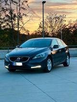 Volvo V40 D2  Sehr gepflegt, TÜV neu, Top... - Volvo V40