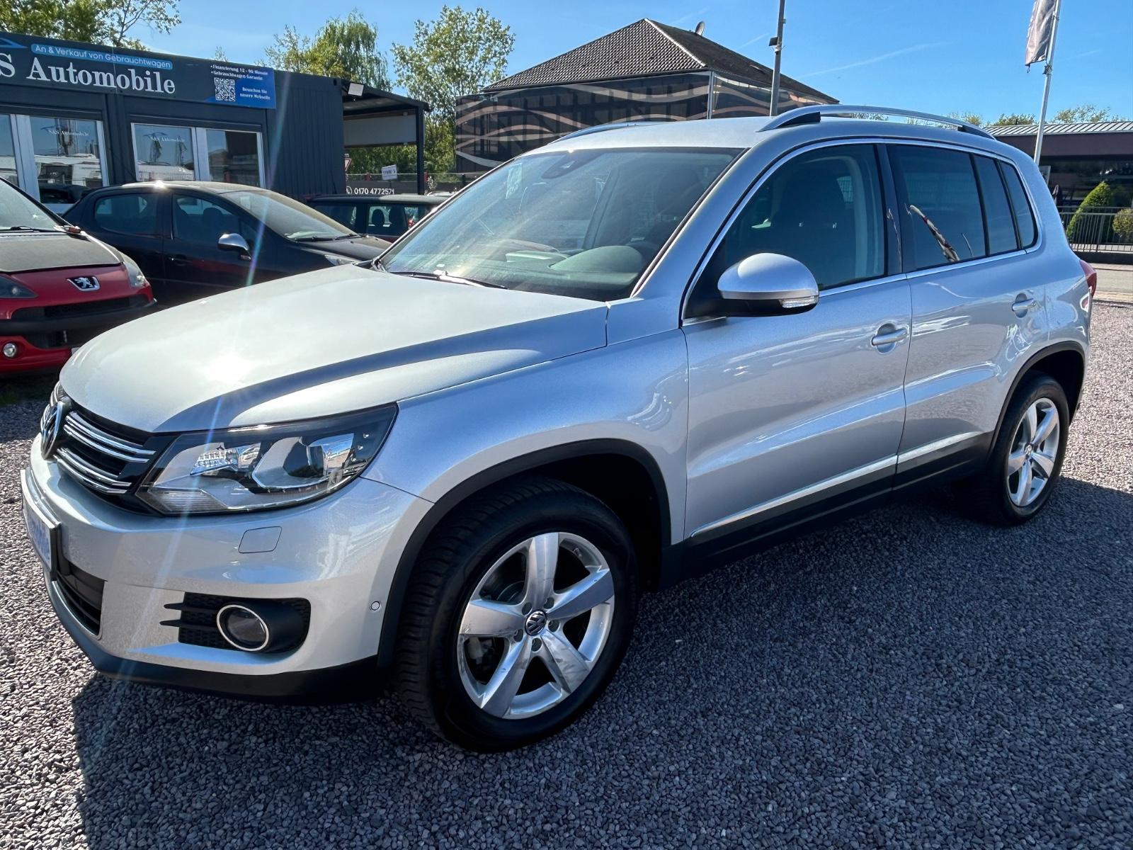 Volkswagen Tiguan Sport & Style BMT *Navi*Bi-Xenon*Alcantar