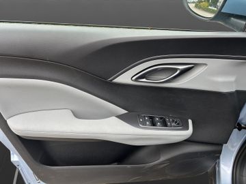 BYD Dolphin Surf Elektromotor Active 30 kWh Kam.+Nav