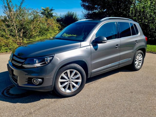 Volkswagen Tiguan 1.4 TSI BMT CUP Sport & Style PANO/NAVI/A