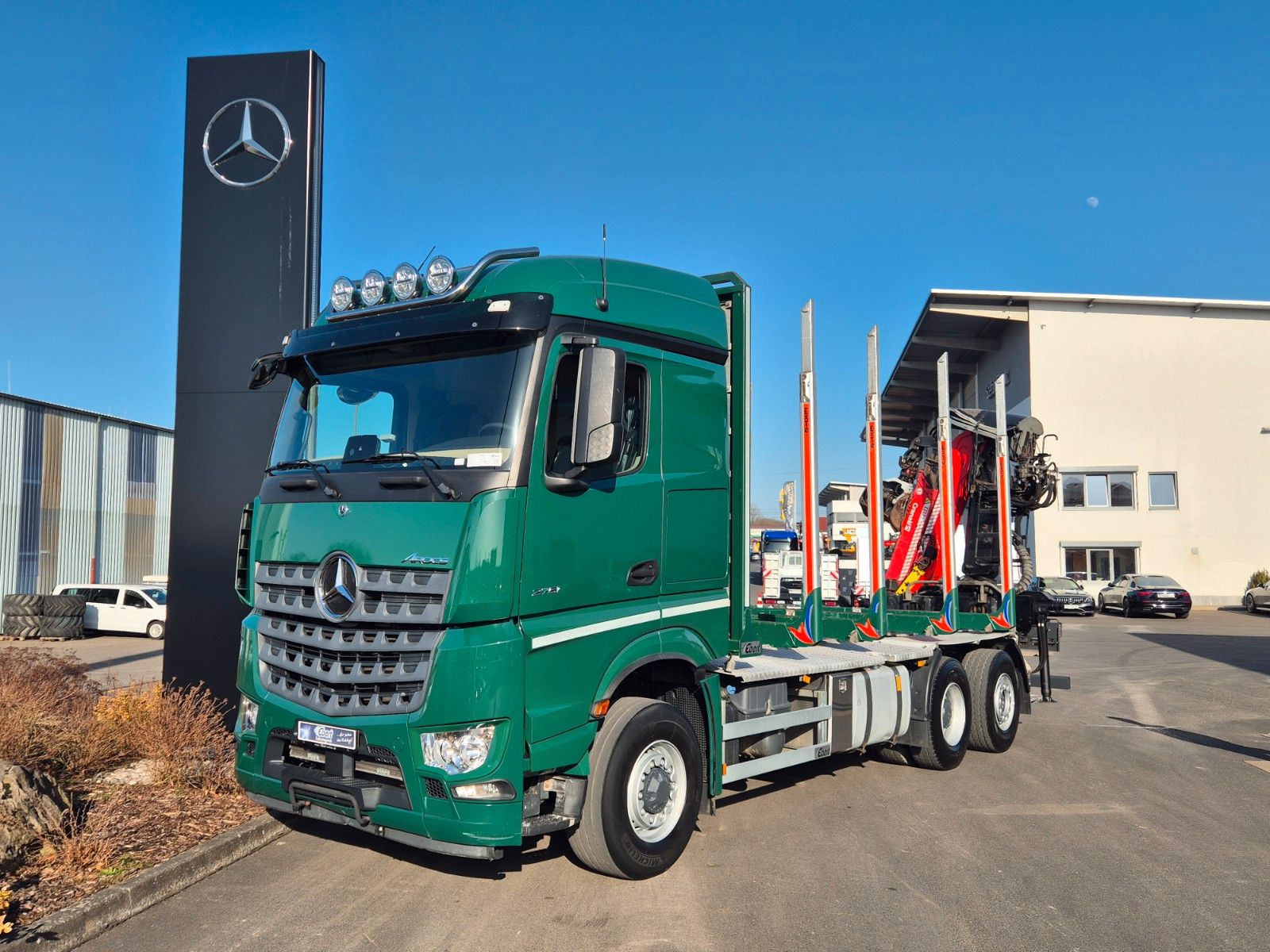 Fahrzeugabbildung Mercedes-Benz Arocs 2751 L 6x2/4 HAD Kurzholz Cranab TZ12.2